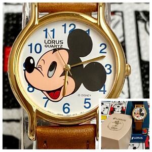 Vintage Disney x Lorus by Seiko Mickey Mouse Bobbing Eye Unisex Watch w Case